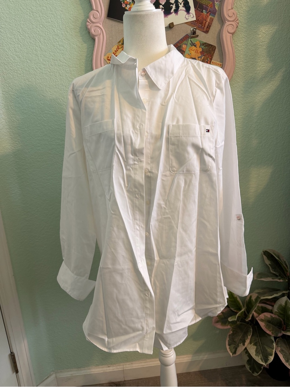 Tommy Hilfiger White Long-Sleeve Button-Up Shirt